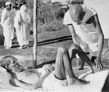 Gandhi Nursing Leper Parchure Shastri